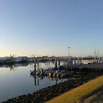 Apartamento Blank - A Night In The Gallery