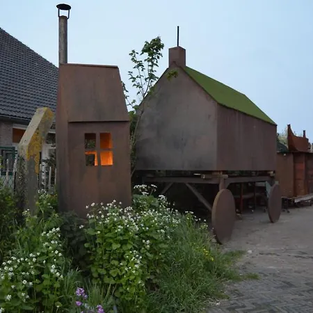 Blank - A Night In The Gallery * Den Oever