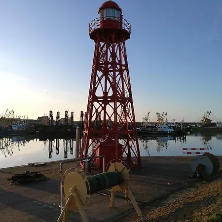 Blank - A Night In The Gallery *