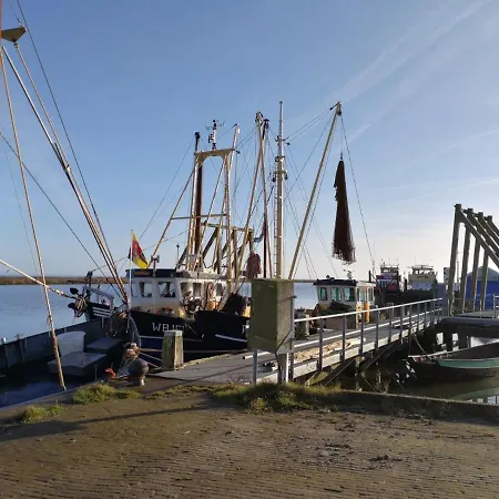 Blank - A Night In The Gallery