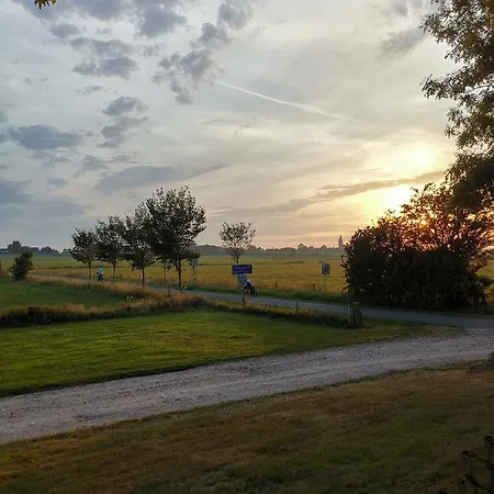 Blank - A Night In The Gallery * Den Oever