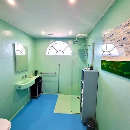 Διαμέρισμα Blank - A Night In The Gallery Den Oever